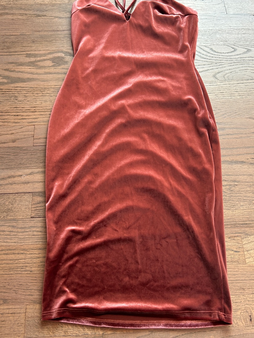 The vintage shop strappy v neck Velvet Slip Dress in Rust - Picture 2 of 7